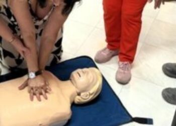 16χρονη υπέστη καρδιακή ανακοπή μέσα στο σπίτι της – Την έσωσε με ΚΑΡΠΑ η μητέρα της