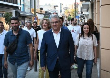 Κουτσούμπας στο Χαλάνδρι: Το ΚΚΕ σταθερά δίπλα σε αυτοαπασχολούμενους, ενάντια στη φοροληστεία και την οικονομική ασφυξία