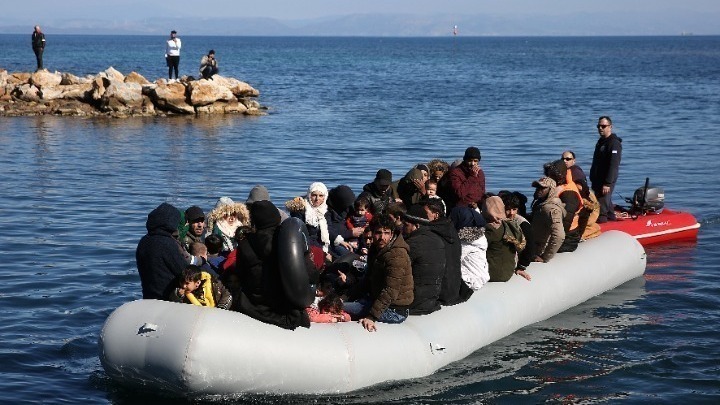 Αύξηση 20% στις επιστροφές μεταναστών και μείωση 27% στις παράνομες αφίξεις