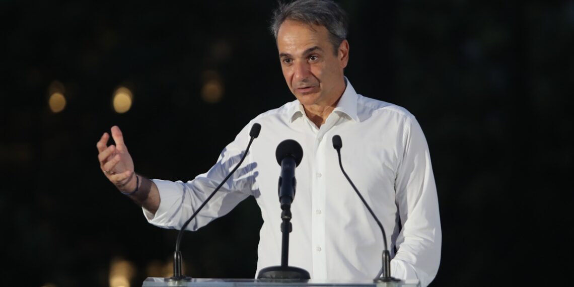 «Όχι» στην παροχολογία -Στο επίκεντρο η μεσαία τάξη