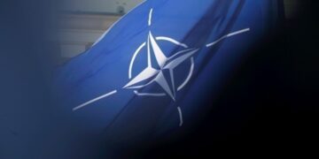 ΝΑΤΟ: Η Ελλάδα μεταξύ των πέντε χωρών που θα φτάσουν τον στόχο του 3,5% στις αμυντικές δαπάνες
