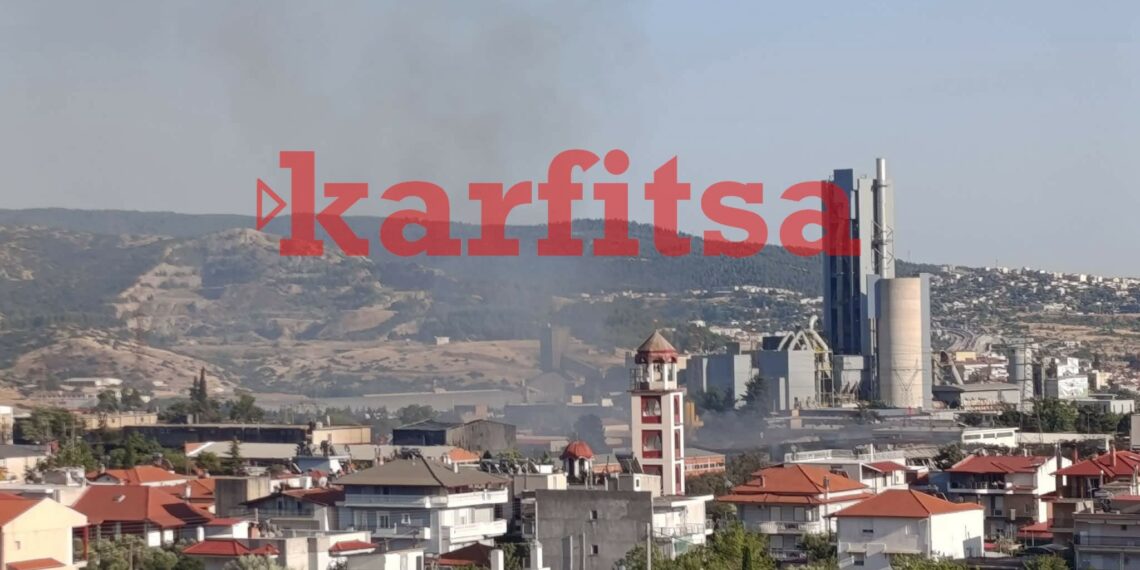 Δύσκολη ημέρα με πολλά πύρινα μέτωπα, αλλά καλύτερη εικόνα το βράδυ – Σε ύφεση η μεγάλη φωτιά στη Μάνδρα