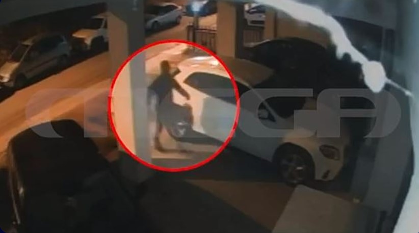 Ντοκουμέντο: Η στιγμή που ο δράστης αφήνει τα γκαζάκια στο σπίτι του Σάββα Αναστασιάδη