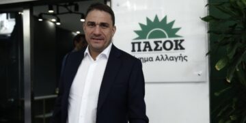 Τσουκαλάς: «Η συνεδριακή απόφαση είναι ξεκάθαρη – Το ΠΑΣΟΚ απέναντι στη ΝΔ»