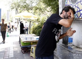 Συχνότερα, εντονότερα και πιο επιβαρυντικά για την υγεία τα επεισόδια καύσωνα σε ένα ήδη θερμότερο κλίμα