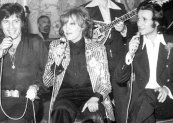 Έφυγε από τη ζωή η σπουδαία ηθοποιός Μάρω Κοντού