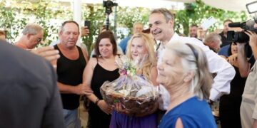 Μητσοτάκης: Σας θέλω όλες και όλους έτοιμες και έτοιμους, για τις εκλογές που θα γίνουν την άνοιξη του 2027
