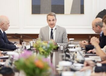 Μητσοτάκης: Αναβαθμίζεται το δημόσιο πανεπιστήμιο