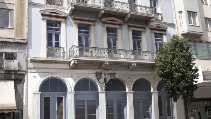 ΥΠΠΟ: Η Βιβλιοθήκη και το Αρχείο του Θεατρικού Μουσείου στεγάζονται στην εμβληματική οικία Σούτσου