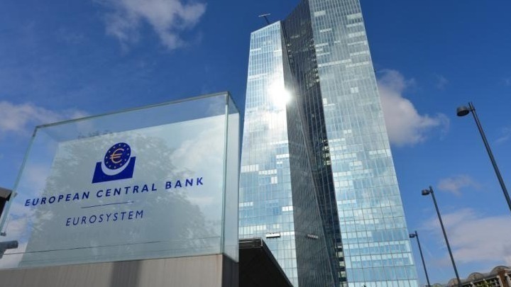ΕΚΤ: Αμετάβλητα διατήρησε τα επιτόκια