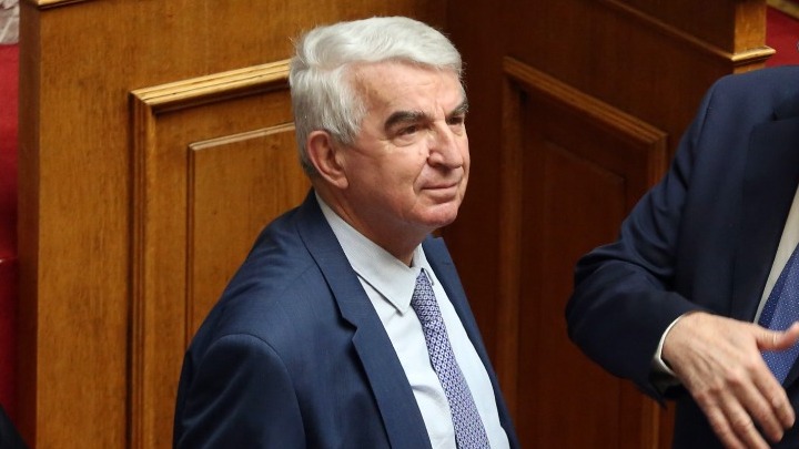 Μπούρας: «Τιμή και ευγνωμοσύνη σε όσους αγωνίστηκαν για τη Δημοκρατία»