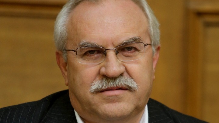 Φοιτητής στα 70 του ο πρώην βουλευτής Δημήτρης Γάκης