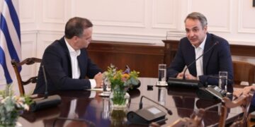 Μητσοτάκης – Δούκας στο Μαξίμου: Στην ατζέντα η ευρωπαϊκή προεδρία και οι υποδομές της πρωτεύουσας