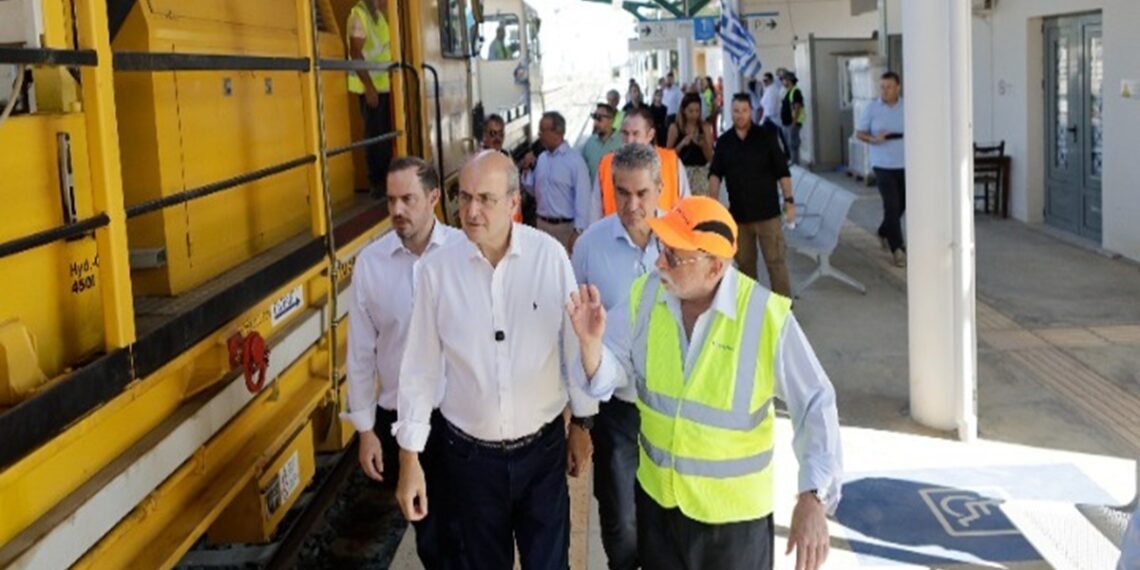 Χατζηδάκης: Σύγχρονο δίκτυο και τρένα στον άξονα Αθήνα – Θεσσαλονίκη ως το Δεκέμβριο