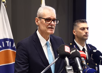 Red Code την Παρασκευή: Εκρηκτικό κοκτέιλ ανέμων και υψηλών θερμοκρασιών