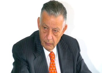 Πέθανε ο Γιάννης Βαρβιτσιώτης