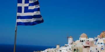 Στήριξη 60 εκατ. ευρώ στην ακτοπλοΐα με φόντο το υψηλό κόστος καυσίμων