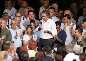 Κυριάκος Μητσοτάκης από Κοζάνη: «Πριν από τις εκλογές ο κατώτατος μισθός θα ξεπεράσει τα 950 ευρώ»