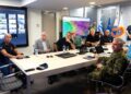 O Κυρ. Μητσοτάκης στο Συντονιστικό Κέντρο Επιχείρησης και Διαχείρισης Κρίσεων της ΠΠ