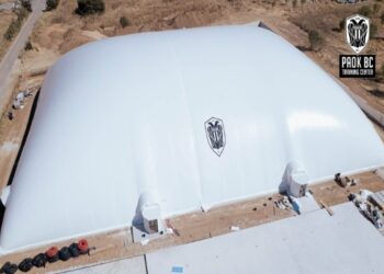 ΠΑΟΚ: Τοποθετήθηκε το σκέπαστρο του νέου προπονητικού