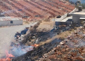 Πυρκαγιές: Άμεσες αποζημιώσεις και 100% κρατική στήριξη για κατοικίες ανακοίνωσε ο Κατσαφάδος