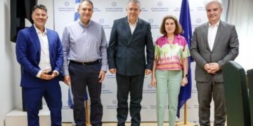 Θεοδωρικάκος: «Στηρίζουμε με πράξεις την έρευνα και την καινοτομία»