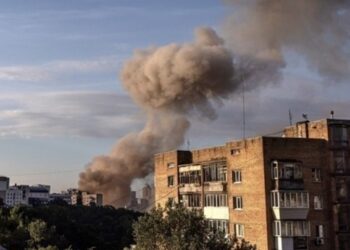 Ουκρανία: Εκρήξεις στο Κίεβο από ρωσική επίθεση – Ένας νεκρός στην Κρεβί Ρι
