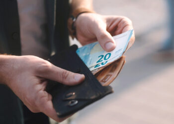 Επιστροφή Ενοικίου: Οι ημερομηνίες κλειδιά που δεν πρέπει να χαθούν – Ποιοι μπαίνουν στο μπόνους των δύο ενοικίων