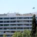 Όφελος 2 δισ. ευρώ από την πρόωρη αποπληρωμή 13 δισ. ευρώ του δημόσιου χρέους το 2026