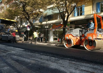 Νέες ασφαλτοστρώσεις από τη Δευτέρα στη Θεαγένους Χαρίση