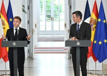 ΕΕ: Ανοιχτές αγκάλες από Γαλλία και Ισπανία για πιθανή επιστροφή της Βρετανίας