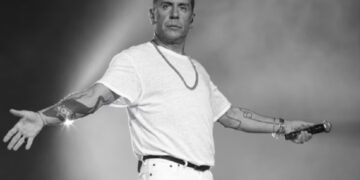 Γιώργος Μαζωνάκης: Η άγνωστη ιστορία του 2002 που ένωσε έναν πατέρα με την κόρη του