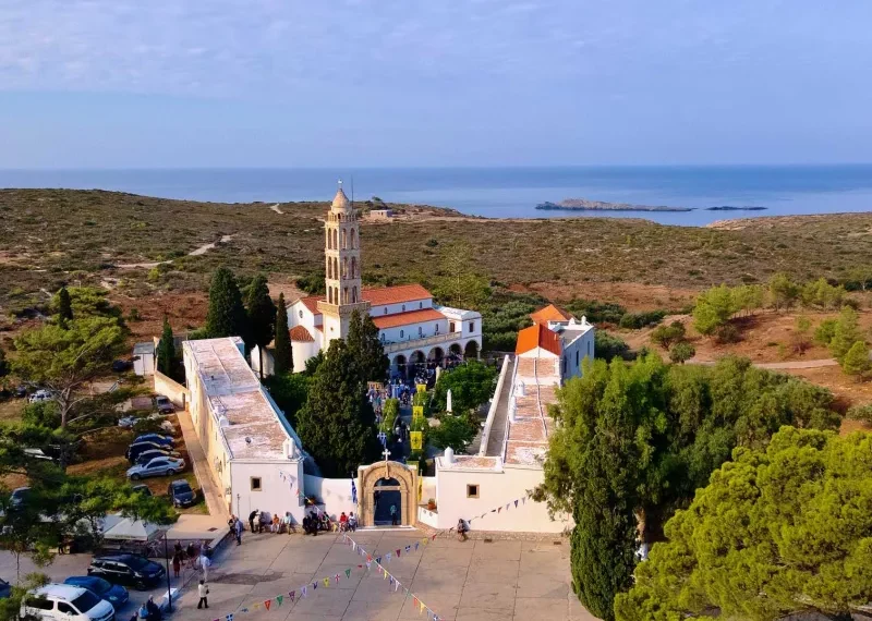 Ποιοι γιορτάζουν σήμερα 24 Σεπτεμβρίου – Η μεγάλη γιορτή των Κυθήρων