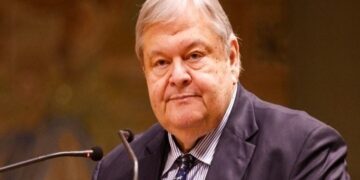 Βενιζέλος: Ένα ισχυρό ΠΑΣΟΚ είναι και πάλι σήμερα αναγκαίο