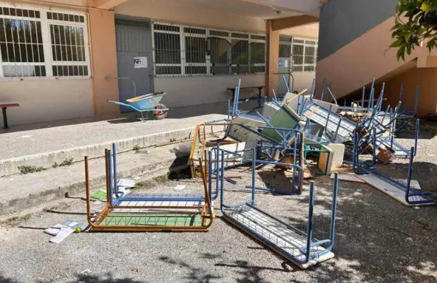 Καλαμάτα: Άγνωστοι προκάλεσαν ζημιές σε σχολικό συγκρότημα που μόλις είχε ανακαινιστεί