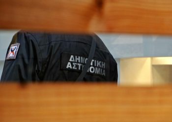 Η ασφάλεια στις γειτονιές του δήμου Θεσσαλονίκης ενισχύεται – Καθημερινές περιπολίες και έλεγχοι από τους δημοτικούς αστυνομικούς