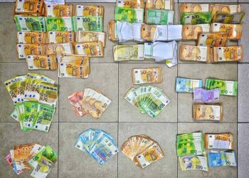 Πιερία:  Εξαρθρώθηκε εγκληματική οργάνωση που διέπραττε απάτες με το πρόσχημα των επενδύσεων σε κρυπτονομίσματα – 17 συλλήψεις