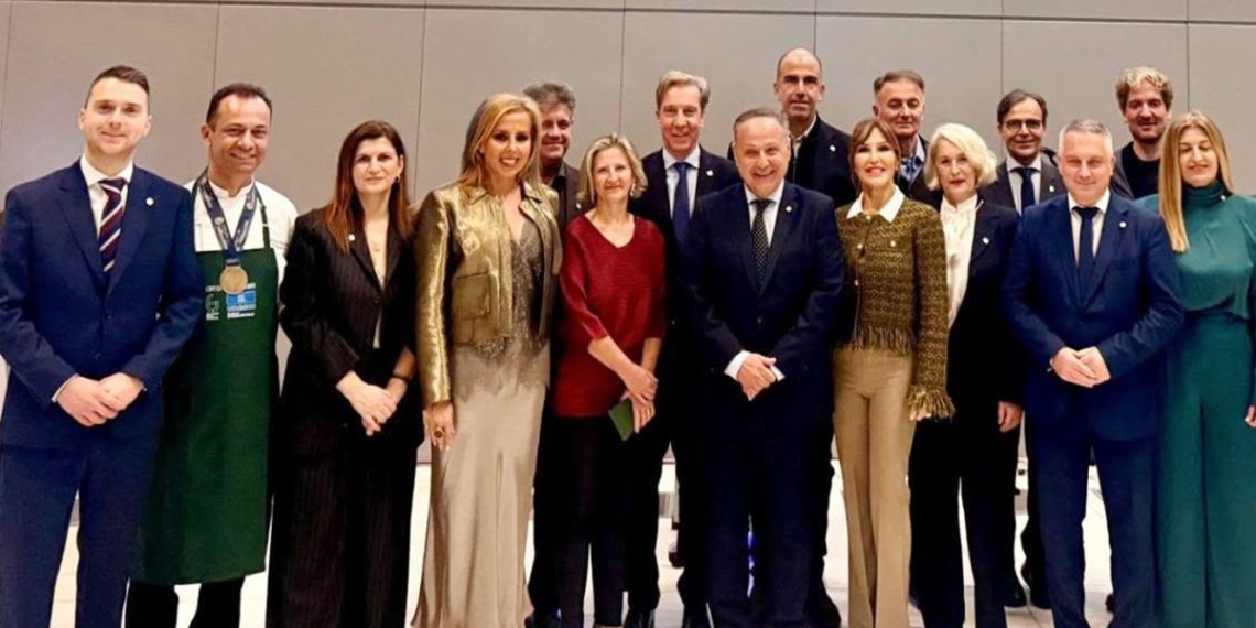 Η Θεσσαλονίκη ταξιδεύει μέσα από τις γεύσεις της σε όλο τον κόσμο!