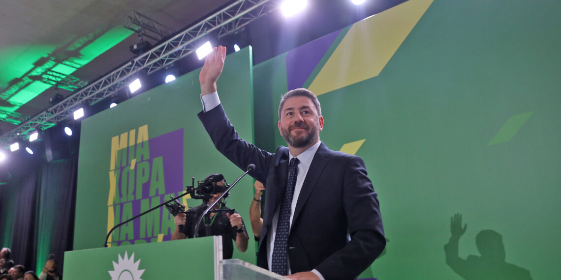 Ανδρουλάκης – Τσίπρας: Δύο δρόμοι για τους ίδιους ψηφοφόρους