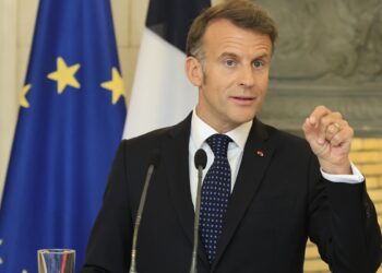 Γαλλία: Διάγγελμα Μακρόν μετά τα βίαια επεισόδια στις διαδηλώσεις