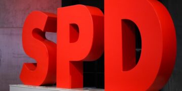 Γερμανία: SPD και Πράσινοι ανοίγουν τον δρόμο για κυβερνητικές συνομιλίες με την Αριστερά στο Βερολίνο