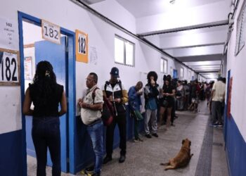Βραζιλία-προεδρικές εκλογές: Λούλα ή Φλάβιο Μπολσονάρου; Οι πολίτες ψηφίζουν, υπό το βλέμμα του Τραμπ