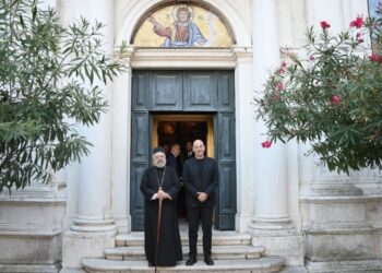 Στη Βενετία ο Νίκος Δένδιας – Συνάντηση με τον Μητροπολίτη Ιταλίας και το Ελληνικό Ινστιτούτο Βυζαντινών Σπουδών