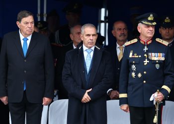 Καρφιτσώματα: Από τις εκλογικές ζυμώσεις μέχρι τη Eurovision