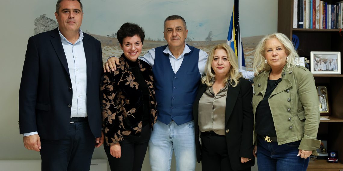 Θεσσαλία: Ρακόμελο, υποψηφιότητες και πολιτικά χριστούγεννα