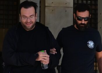 Υπόθεση ΕΦΚΑ: Στη Δικαιοσύνη ο Φίλιππος Καμπούρης και 10 ακόμη συλληφθέντες