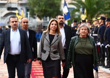 Μαρία Καρυστιανού: Καταγγελία ότι της απαγόρευσαν να καταθέσει στεφάνι για την 28η Οκτωβρίου