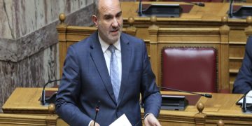 Το ΥΠΟΙΚ απέσυρε το άρθρο 23 για τους πλειστηριασμούς