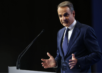 «Δεν θα αφήσουμε κανέναν μόνο»: Όλα τα νέα μέτρα Μητσοτάκη για Κρήτη, ενέργεια, θέρμανση και οφειλές