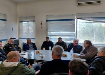 Νέα Μηχανιώνα: Συνάντηση Σχοινά με αλιείς για το μέλλον της αλιείας